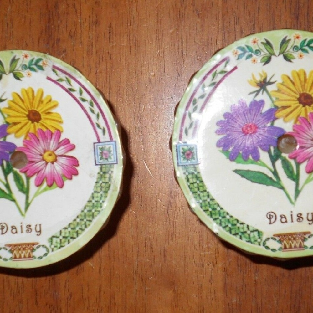 Vintage Daisy Scented Fragrance Candle Set - Picture 2 of 3